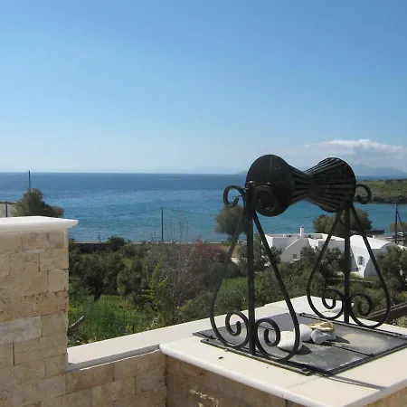 The House νάξος Moutsouna