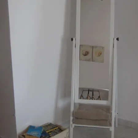 Apartment The House νάξος
